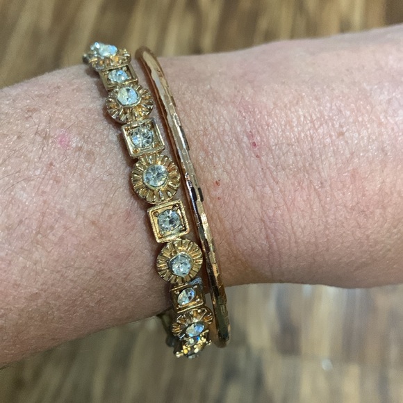 Two bracelets - Picture 3 of 5